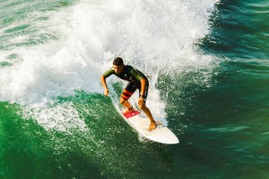 BANDAOAPP-穆古鲁扎新星赛事规则更新表现惊艳，曼联未来可期！